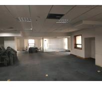 龙通大厦住宅中等装修1200㎡