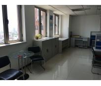 华盛广场独栋中等装修150㎡