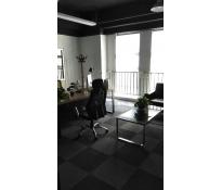 宝利国际广场0中等装修200㎡