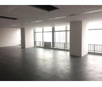 融侨中心写字楼豪华装修800㎡