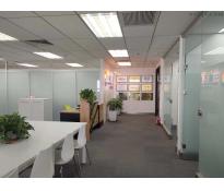 远洋国际商务写字楼中等装修225㎡