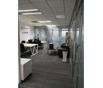 富力中心写字楼中等装修176㎡