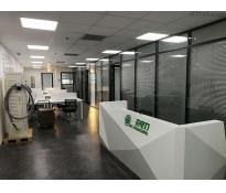 远洋国际中心写字楼中等装修437㎡