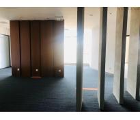 中粮广场0中等装修1077㎡