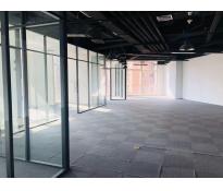 中粮广场0中等装修304㎡