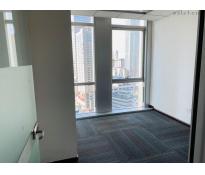 富力中心写字楼中等装修350㎡