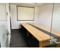 富力中心写字楼中等装修350㎡