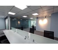 君隆广场写字楼中等装修210㎡