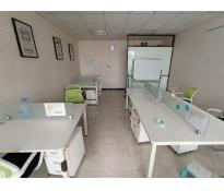 富力中心写字楼中等装修130㎡