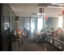 富力中心写字楼中等装修300㎡