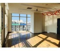 中粮广场0中等装修300㎡