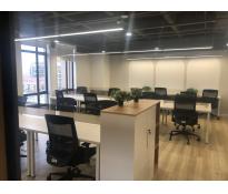 君隆广场写字楼中等装修160㎡